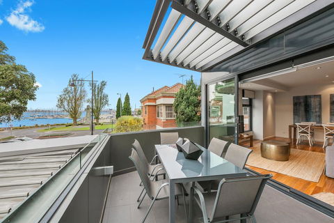 Melbourne Holiday Apartments Williamstown - Accommodation 4U 3