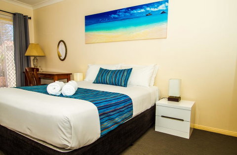 Meridian Beachside Apartments - Accommodation 4U 1