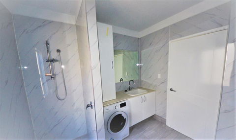 MERRIFIELD Foothill Suites - RELAXING LIFETYLE CHOICE - Accommodation 4U 1