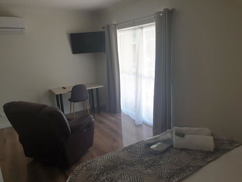 Merry Mary - Accommodation 4U 1
