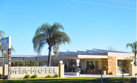 Mia Motel - Accommodation 4U 0