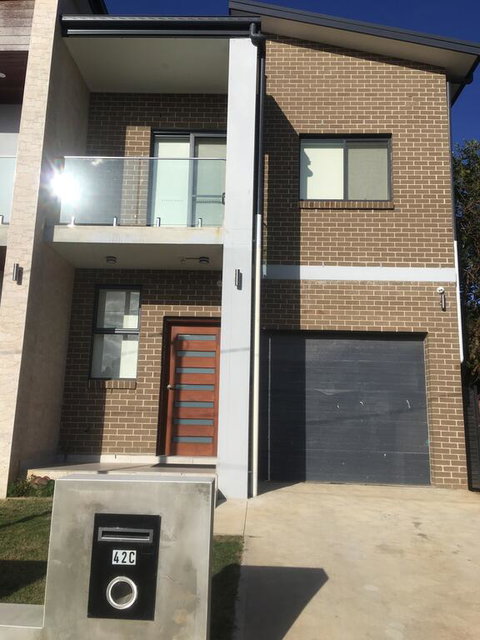 Minto Lodge - Accommodation 4U 2