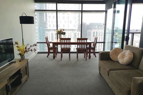 Modern Apartment+office W Parking @ Olympic Park - Accommodation 4U 1