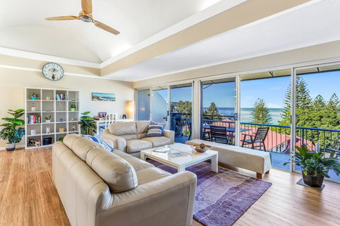 Modern Penthouse With Private Rooftop Terrace - Accommodation 4U 3