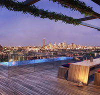 Modern carefree living style APT in ToowongView - Accommodation 4U