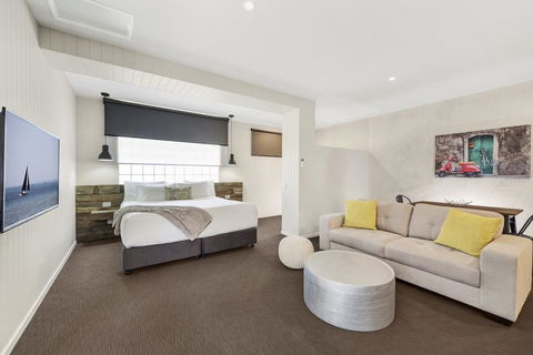 Moonlight Bay Apartments - Accommodation 4U 1