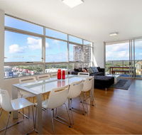 Moore to See - Modern and Spacious 3BR Zetland Apartment with Views over Moore Park - Accommodation 4U