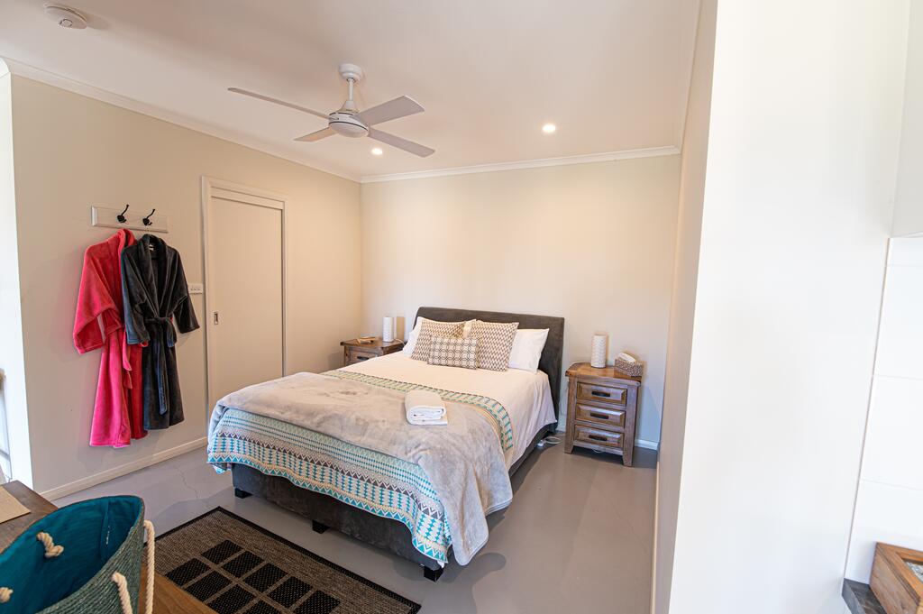 Lower Lewis Ponds NSW Accommodation 4U