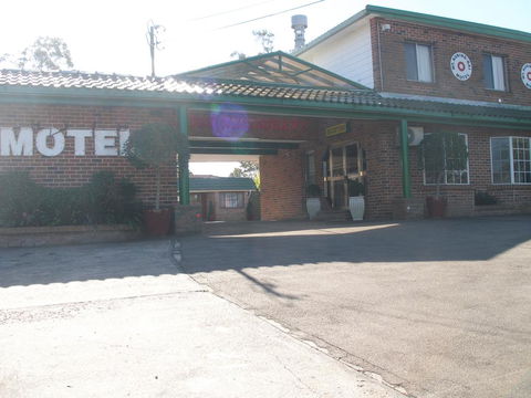 Mt Kuring-Gai Motel - Accommodation 4U 1