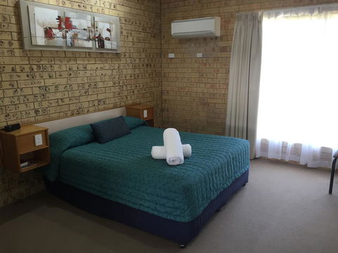 Mulga Country Motor Inn - Accommodation 4U 1