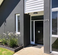 Murray's Place on Pakenham - Accommodation 4U