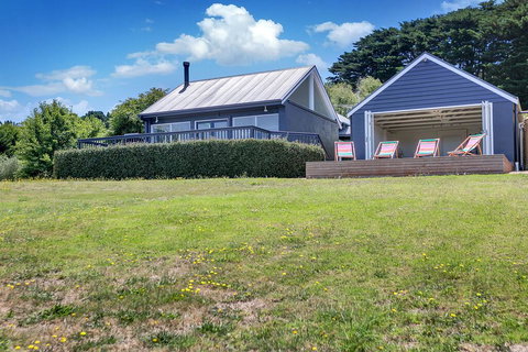 Nafplio Luxury Hideaway With Open Fireplace, On 3 Acre Vineyard, Water Views, Close To Wineries - Accommodation 4U 3