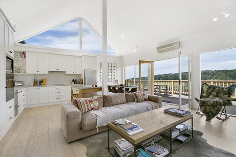 Nafplio Luxury Hideaway With Open Fireplace, On 3 Acre Vineyard, Water Views, Close To Wineries - Accommodation 4U 2