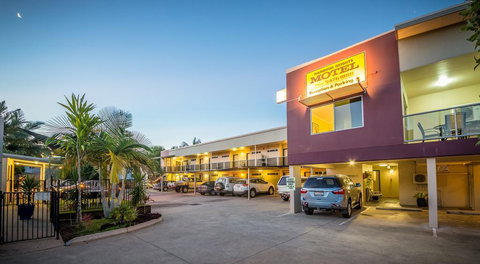 Nambour Heights Motel - Accommodation 4U 0