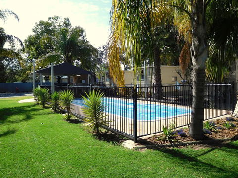 Narrabri Motel And Caravan Park - Accommodation 4U 0