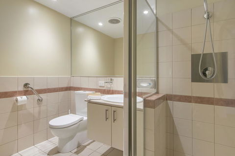 The Peninsula Riverside Serviced Apartments - Accommodation 4U 33