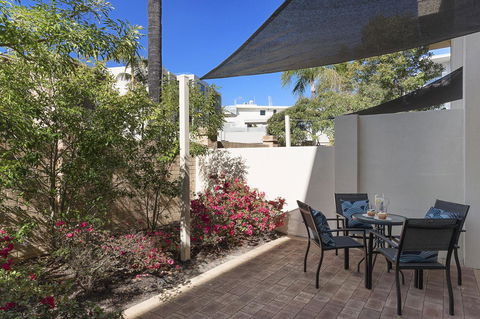 The Peninsula Riverside Serviced Apartments - Accommodation 4U 18
