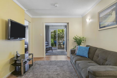 The Peninsula Riverside Serviced Apartments - Accommodation 4U 30