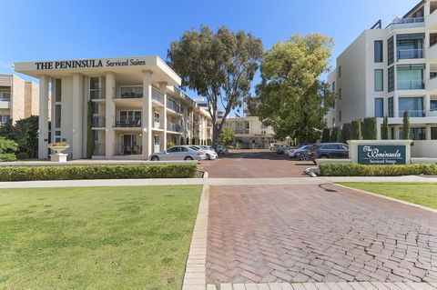 The Peninsula Riverside Serviced Apartments - Accommodation 4U 14