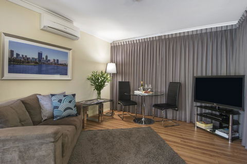 The Peninsula Riverside Serviced Apartments - Accommodation 4U 27