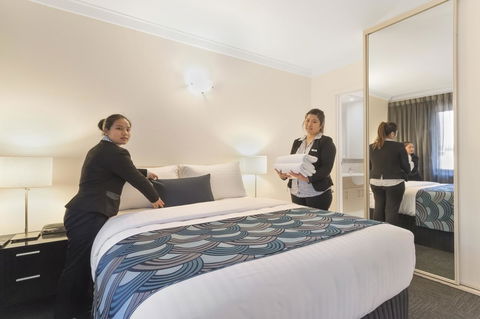 The Peninsula Riverside Serviced Apartments - Accommodation 4U 35