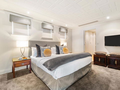 The Peninsula Riverside Serviced Apartments - Accommodation 4U 4