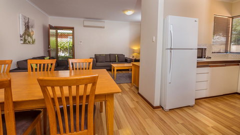 Dowler Apartments Subiaco - Accommodation 4U 22
