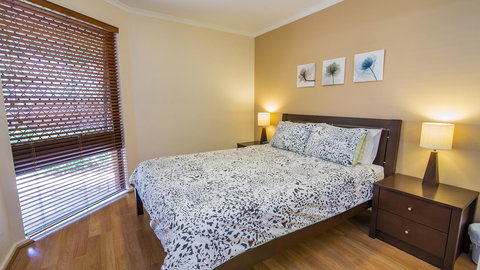 Dowler Apartments Subiaco - Accommodation 4U 36