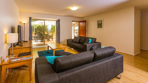 Dowler Apartments Subiaco - Accommodation 4U 0