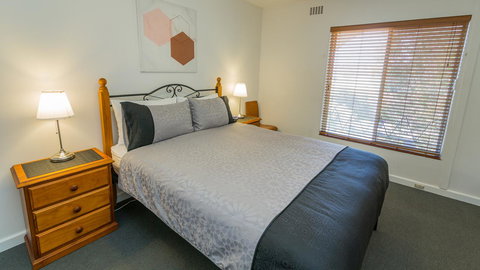 Dowler Apartments Subiaco - Accommodation 4U 26