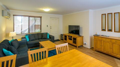 Dowler Apartments Subiaco - Accommodation 4U 43