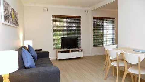 Dowler Apartments Subiaco - Accommodation 4U 19