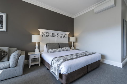 Grand Mercure Basildene Manor - Accommodation 4U 17