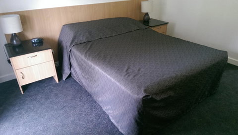 Baileys Parkside Motel By VetroBlu - Accommodation 4U 13