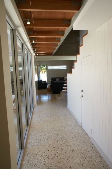 The Urban Beach House - Accommodation 4U 15