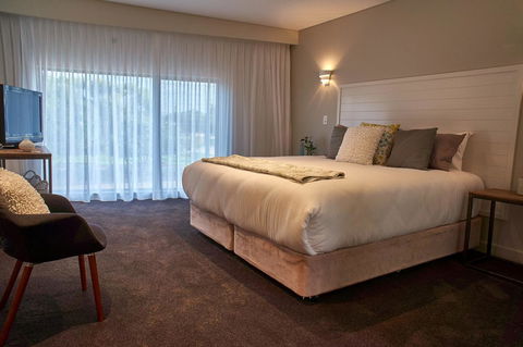 The Urban Beach House - Accommodation 4U 13