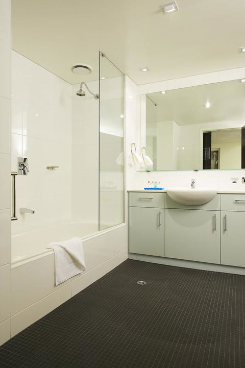 Adina Apartment Hotel Perth - Accommodation 4U 9