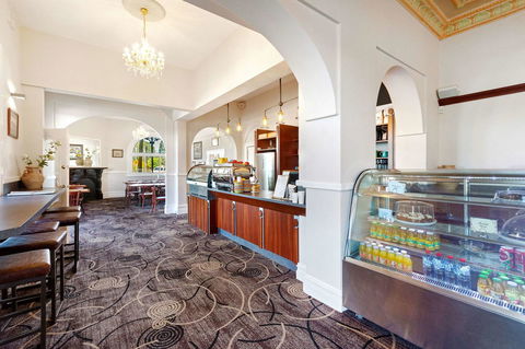Quality Hotel Bayswater - Accommodation 4U 7