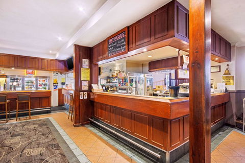 Quality Hotel Bayswater - Accommodation 4U 23