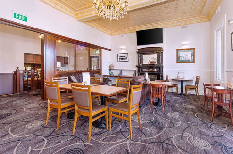 Quality Hotel Bayswater - Accommodation 4U 16