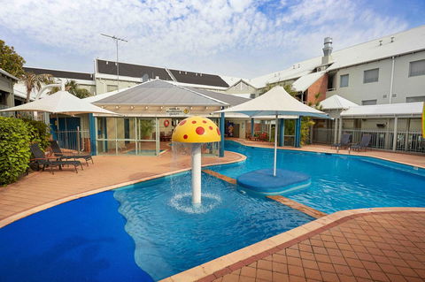 Broadwater Resort Como - Accommodation 4U 26