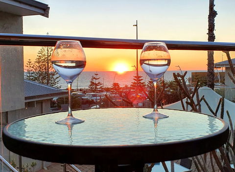 Scarborough Beach Front Resort - Shell Ten - Accommodation 4U 8