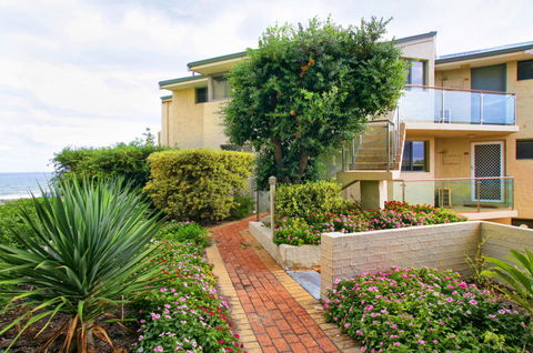 Scarborough Beach Front Resort - Shell Ten - Accommodation 4U 14