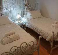 The Cottage on George Street - Accommodation 4U
