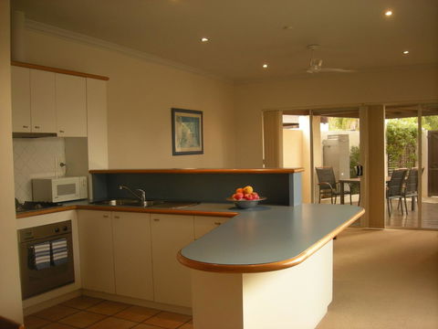 Dunes Scarborough Beach - Accommodation 4U 14