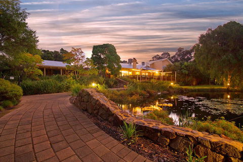Stay Margaret River - Accommodation 4U 0