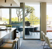 Claremont Quarter Luxury Apartment - Accommodation 4U