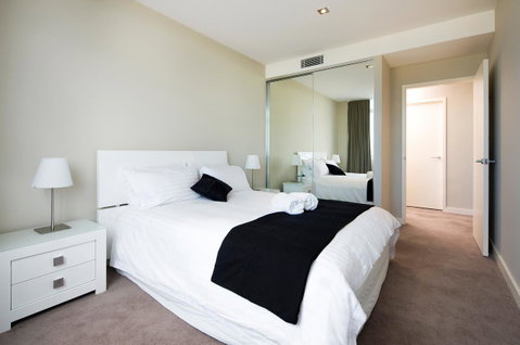 Claremont Quarter Luxury Apartment - Accommodation 4U 6