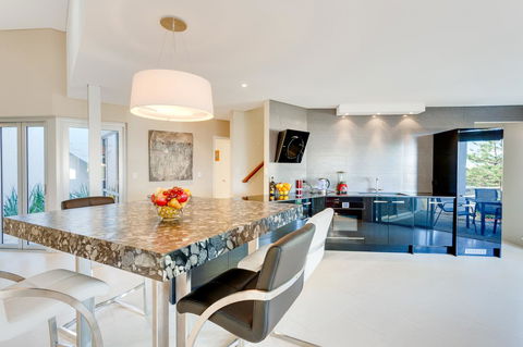 Cottesloe Contemporary Villa - Accommodation 4U 3