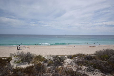 Summer Breeze - Holiday Or Business Apartment - Accommodation 4U 9